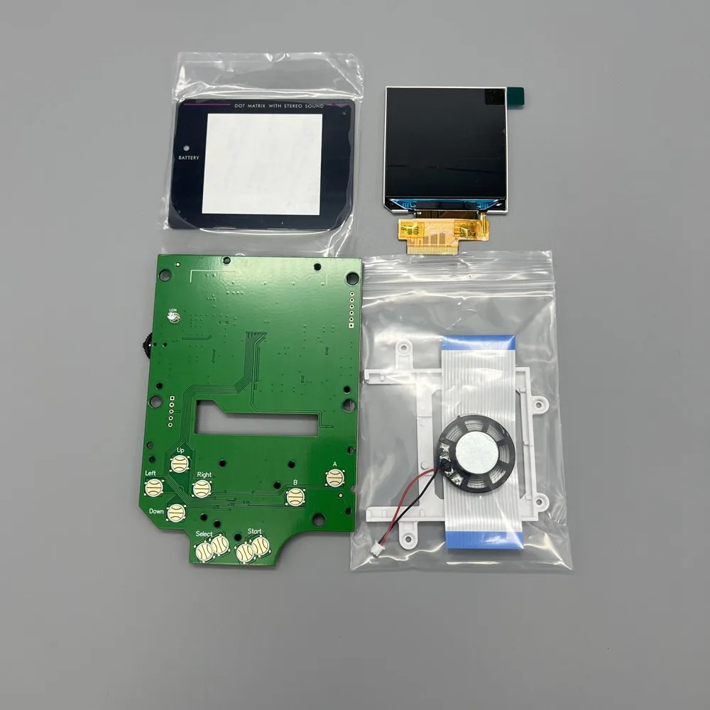 Gaming Accessories That You Need - 2.45 inç GB DMG LCD Ekran